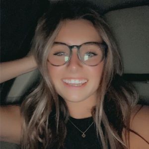 Meet your Posher, Ciera